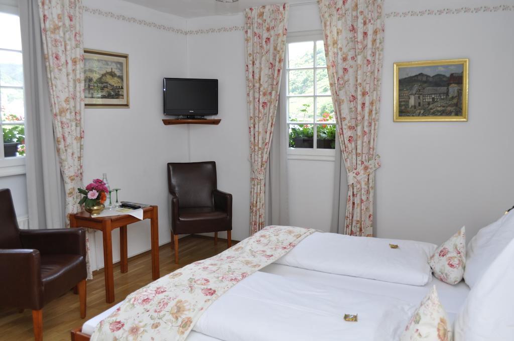 Altes Zollhaus Bed and Breakfast Beilstein  Δωμάτιο φωτογραφία